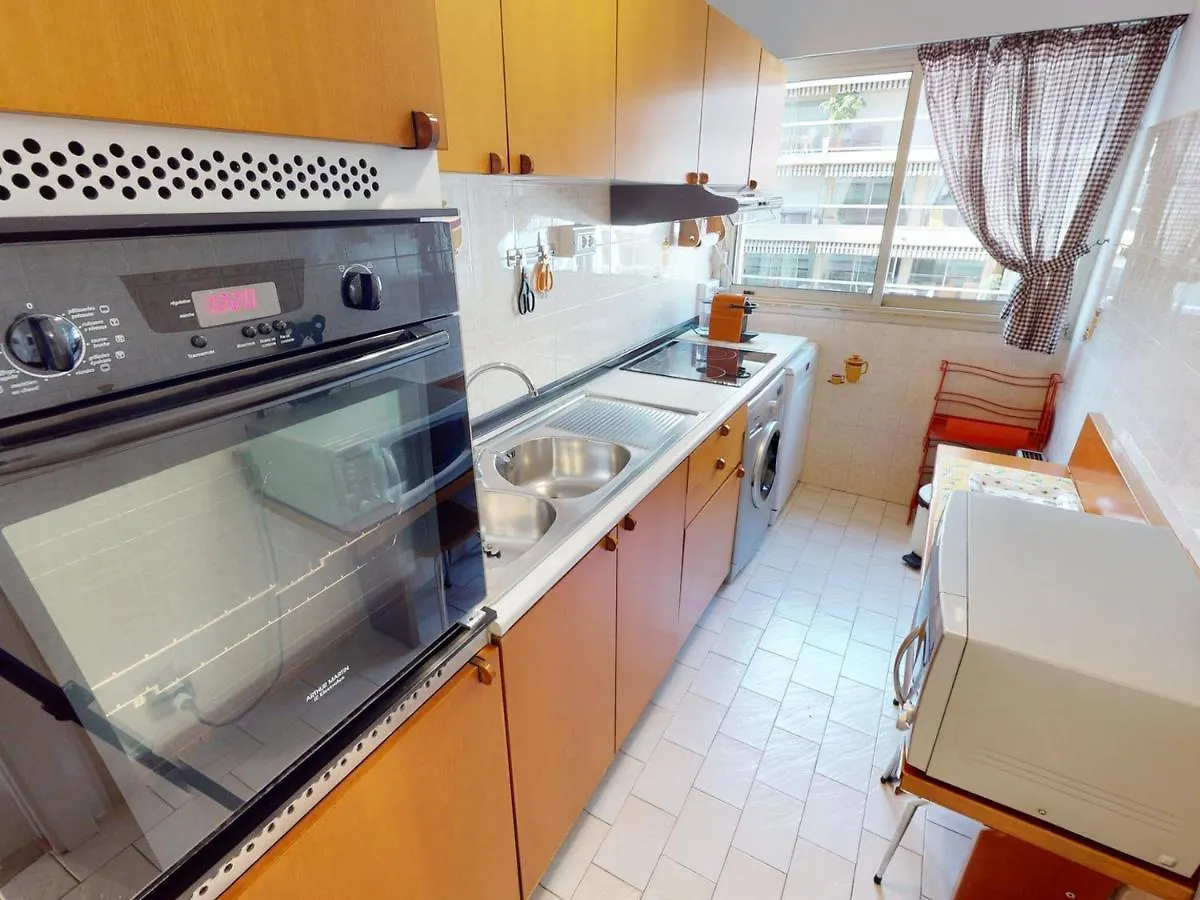 Bel Appartement Avec Terrasse, Piscine, Parking Et Wifi - Fr-1-196-321 Menton 0*,