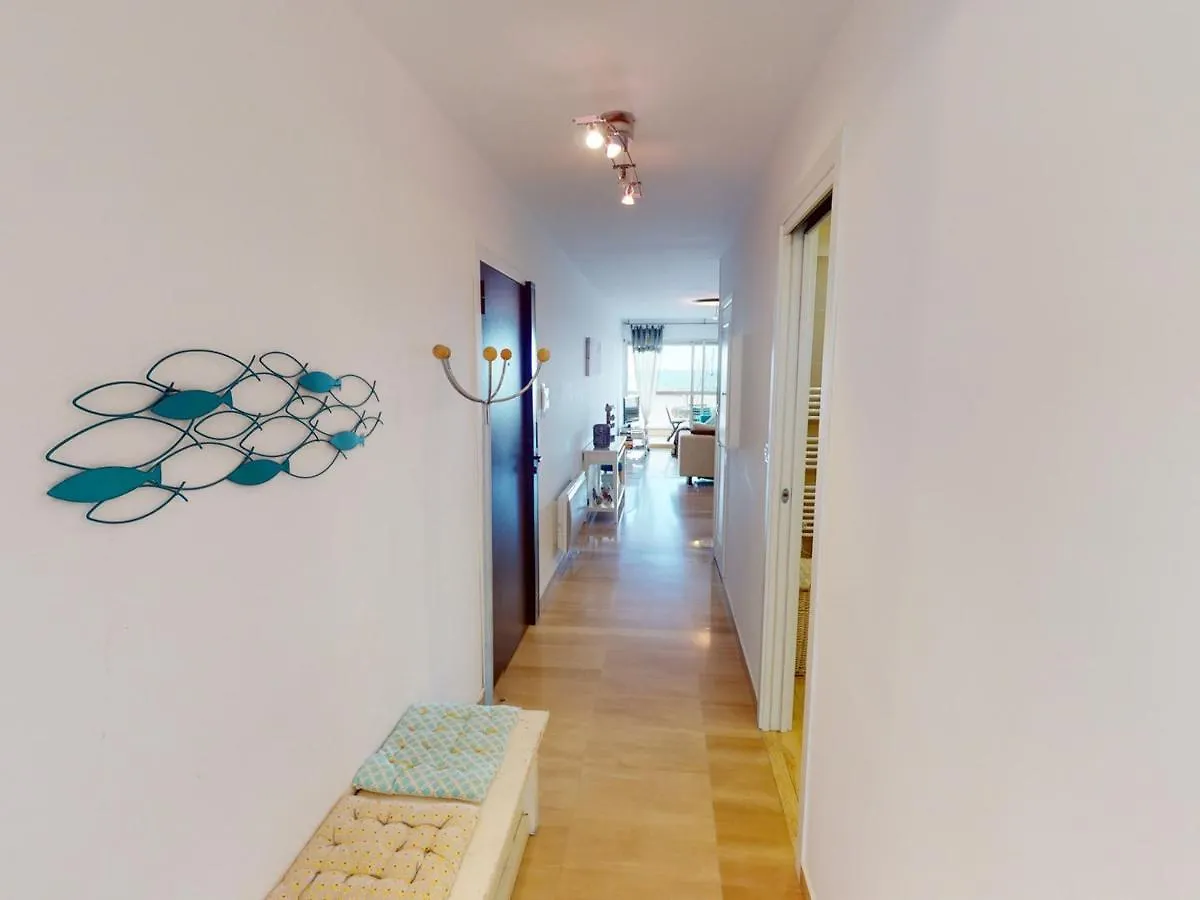 Bel Appartement Avec Terrasse, Piscine, Parking Et Wifi - Fr-1-196-321 Menton Apartment