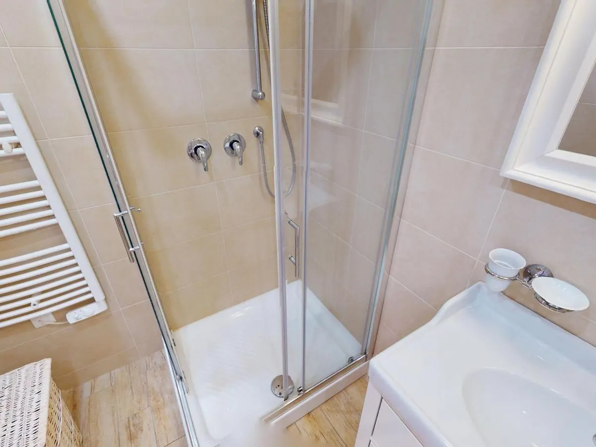 Apartment Bel Appartement Avec Terrasse, Piscine, Parking Et Wifi - Fr-1-196-321 Menton France