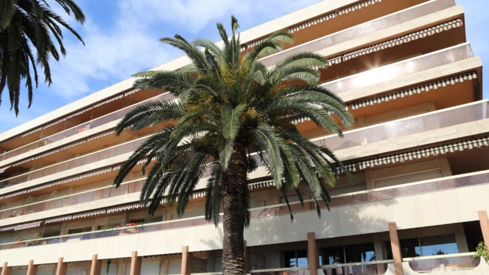 Bel Appartement Avec Terrasse, Piscine, Parking Et Wifi - Fr-1-196-321 Menton France